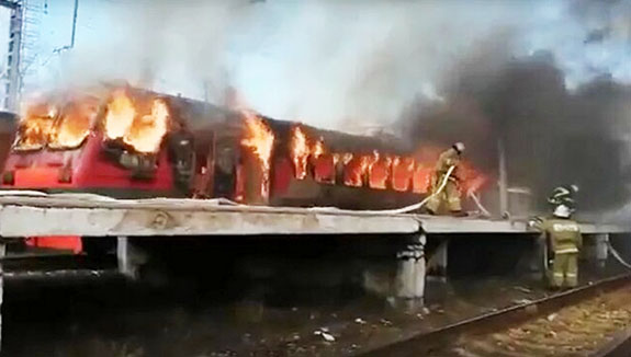 Пожар 4 апреля в электропоезде сообщением Малоярославец — Москва