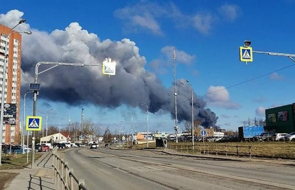 Пожар 23 марта в подмосковном Дмитрове, загорелся склад алюминиевого завода