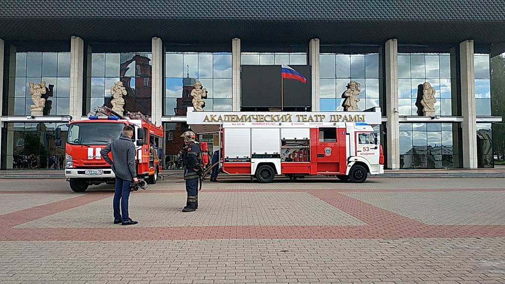 Пожар 29 июня в здании Владимирского академического театра драмы