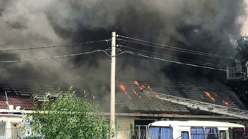 Пожар 19 июля в здании северного линейного управления МВД на транспорте в Ярославле